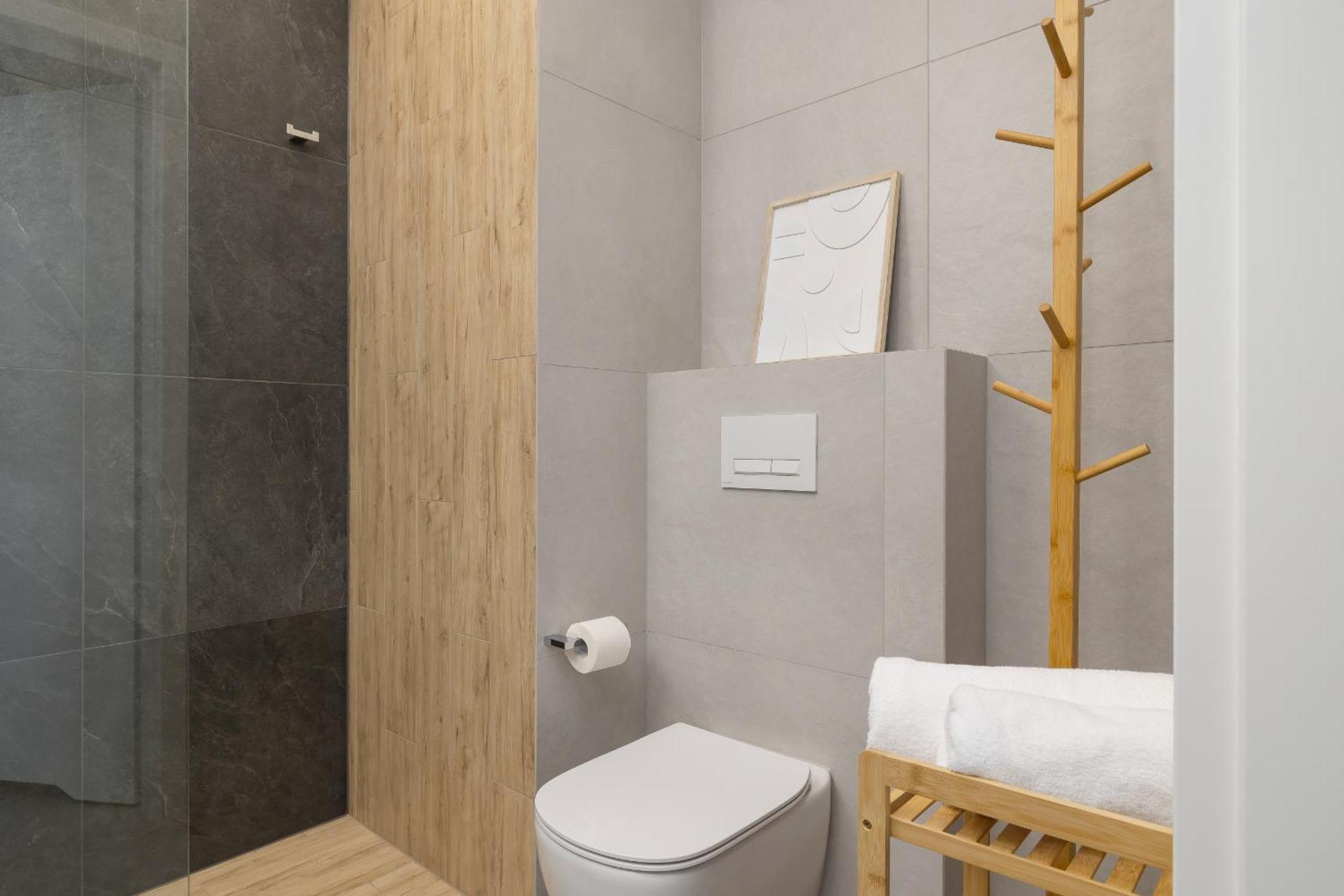 Stylowy Apartament Z Dwiema Sypialniami Balkonem I Parkingiem By Noclegi Renters Katowice Exterior foto